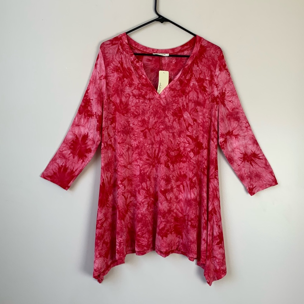 A La Tzarina Tie Dye Notch Neck Top Large